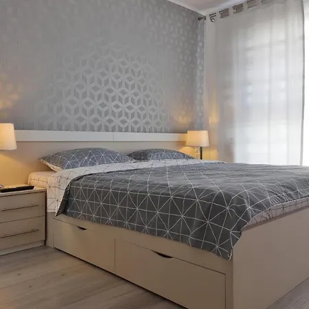 Lara Apartment E6